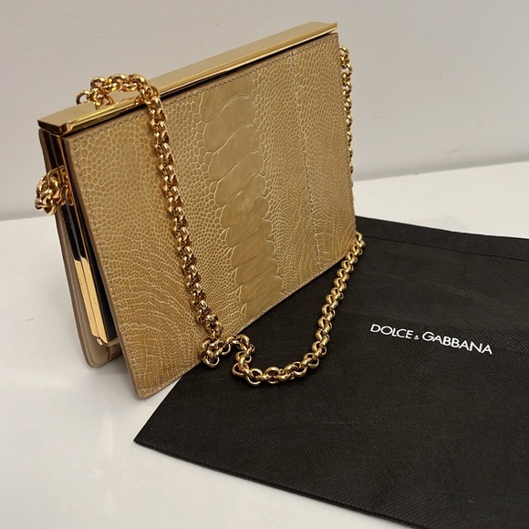 ❤️LIKE to be notified when I go LIVE ❤️ - Picture 9 of 16